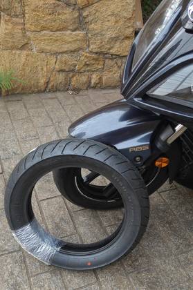 KYMCO DOWNTOWN 300 i ABS KYMCO DOWNTOWN 300 i ABS